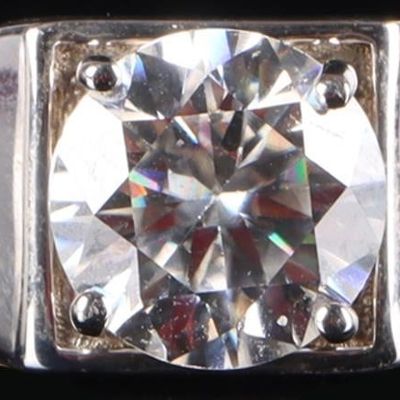Sale Photo Thumbnail #2: 2CT PRINCESS CUT MOISSANITE STERLING LADIES RING