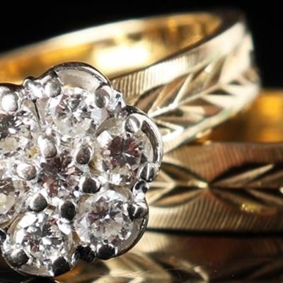 Sale Photo Thumbnail #83: 14K LADIES DIAMOND CLUSTER WEDDING SET