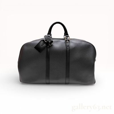Louis Vuitton Kendall Taiga Leather Travel Bag, Ardoise