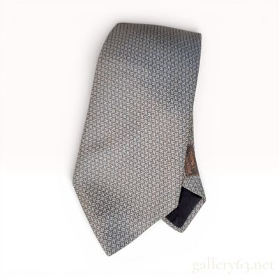 Hermes Paris Woven Silk Necktie Model 758796 T