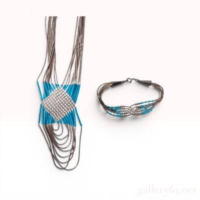 Two-Piece Vintage Southwest Sterling Liquid Silver and Turquoise Jewelry Set