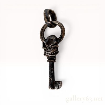 Starlingear Sterling Silver Skull Skeleton Key Pendant, 2015