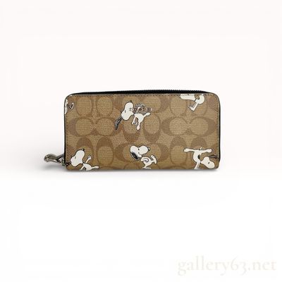 COACH x PEANUTS Long Zip Around Wallet in Signature Canvas with Snoopy