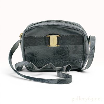 Salvatore Ferragamo Vara Lizard-Embossed Leather Camera Bag