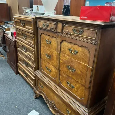Sale Photo Thumbnail #54