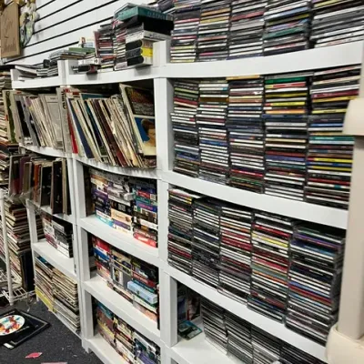 Sale Photo Thumbnail #50