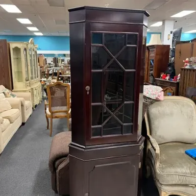 Sale Photo Thumbnail #44