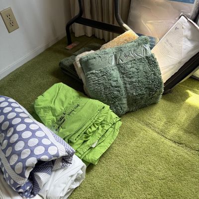 Sale Photo Thumbnail #334