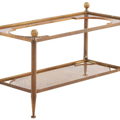 FRENCH BRASS COFFEE TABLE IN THE MANNER OF JANSEN HAVING BRASS MESH DESIGN C 1950. LACKING GLASS