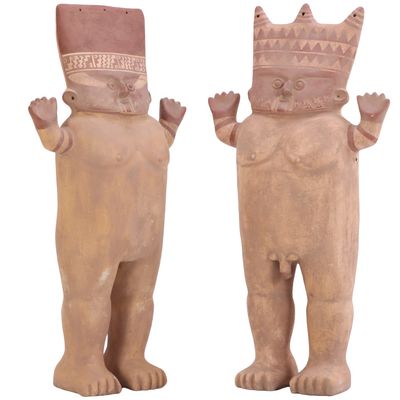 A PAIR OF CHANCAY POTTERY "DOLL" FIGURES.