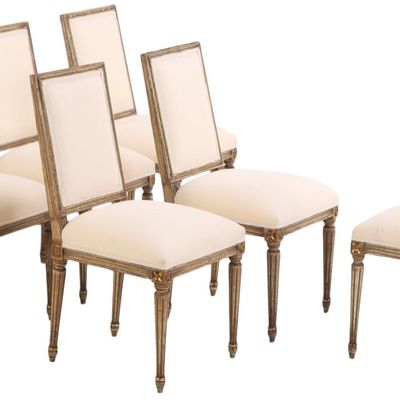 SIX FRENCH LOUIS XVI STYLE PAINTED AND GILTWOOD DINING CHAIRS C 1950 WITH RECENT MUSLIN.