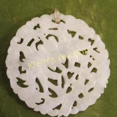 vtg nephrite jade carved pendant 2"