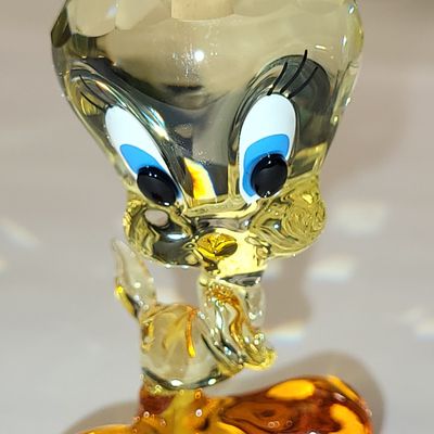 Sale Photo Thumbnail #32: rare swarovski Disney looney tunes tweety bird