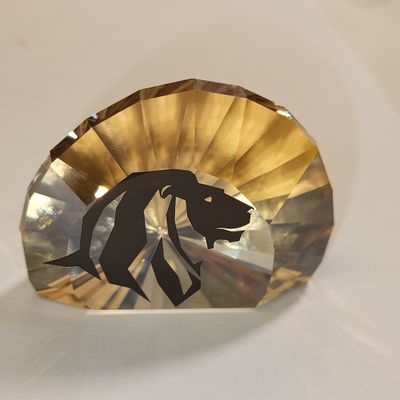 Sale Photo Thumbnail #29: lion king swarovski paperweight golden shadow