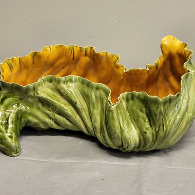 Sale Photo Thumbnail #19: rare heide schoop cabbage ware console bowl