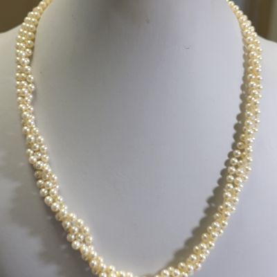 Sale Photo Thumbnail #16: 14K white gold & diamonds pearl necklace triple strand