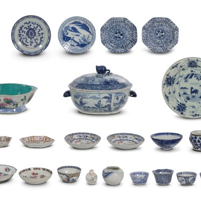 Sale Photo Thumbnail #306: Chinese Porcelain Assortment