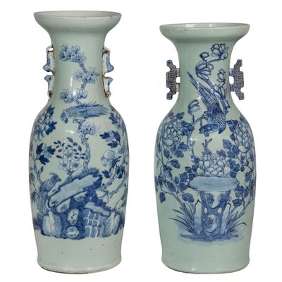 Sale Photo Thumbnail #325: Chinese Porcelain Floor Vases