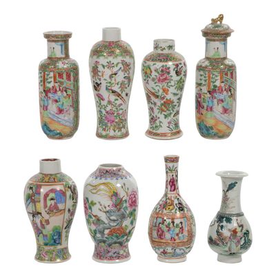 Sale Photo Thumbnail #314: Chinese Famille Rose Porcelain Assortment