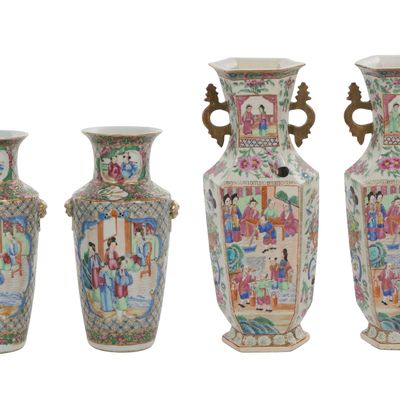 Sale Photo Thumbnail #315: Chinese Famille Rose Porcelain Vases