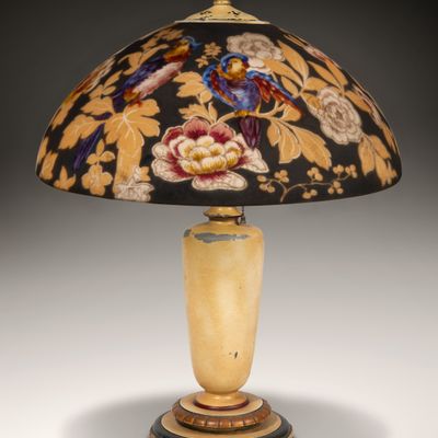 Sale Photo Thumbnail #277: Handel Reverse Painted Glass Shade on Table Lamp