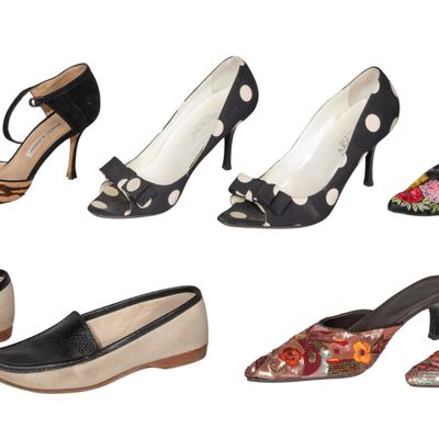 Sale Photo Thumbnail #433: Designer Shoe Assortment