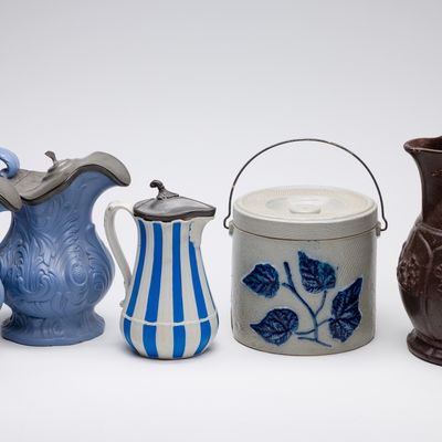 Sale Photo Thumbnail #169: British Pottery Assortment