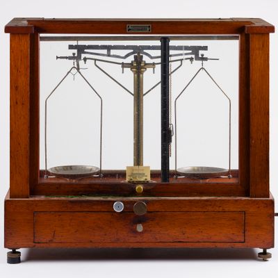 Sale Photo Thumbnail #244: E. H. Sargent Co. Chainomatic Balance Scale