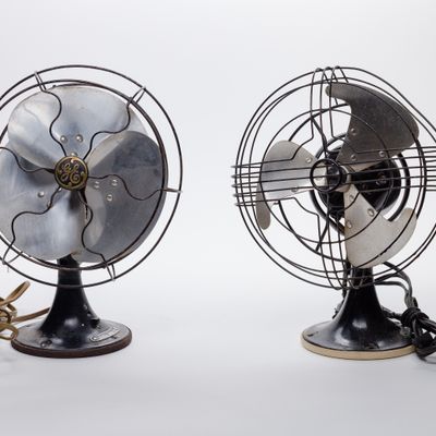 Sale Photo Thumbnail #414: General Electric Table Fans