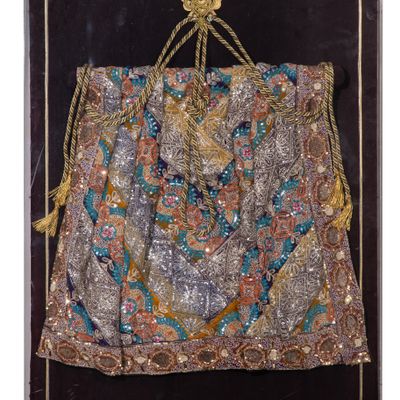 Sale Photo Thumbnail #289: Burmese Kalaga Tapestry