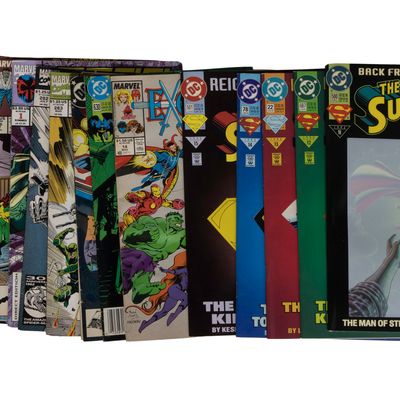 Sale Photo Thumbnail #401: Comic Book Assortment