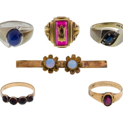Sale Photo Thumbnail #474: 10k Gold Jewelry Assortment
