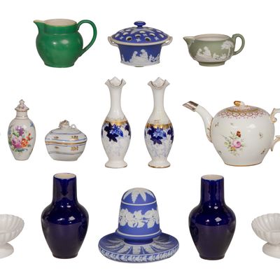 Sale Photo Thumbnail #166: Porcelain Assortment