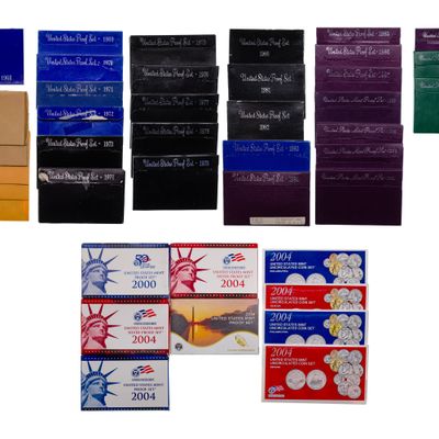 Sale Photo Thumbnail #586: US Mint Set, World Coin and Currency Assortment