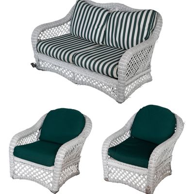 Sale Photo Thumbnail #272: Wicker Outdoor Furniture Suite
