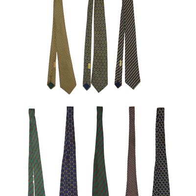 Sale Photo Thumbnail #424: Hermes Silk Tie Assortment