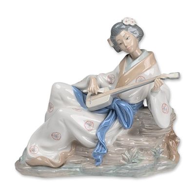 Nao by Lladro Porcelain Figurine, Geisha With Shamisen