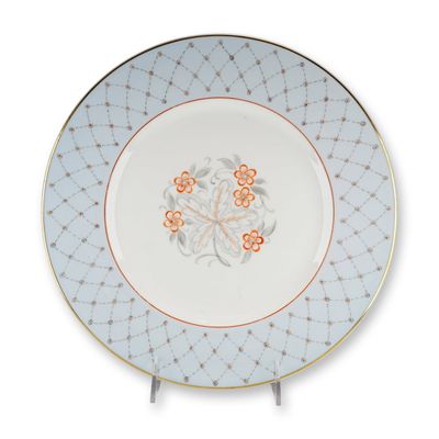 Wedgwood Bone China Hand-Painted Dinner Plate