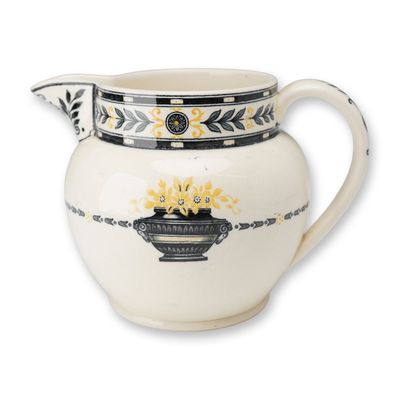 Wedgwood The Etruria Black Laurel Pattern Queen's Ware Cream Jug ca. 1930