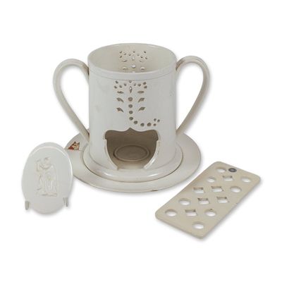 Wedgwood Queensware Creamware Food Warmer Collection