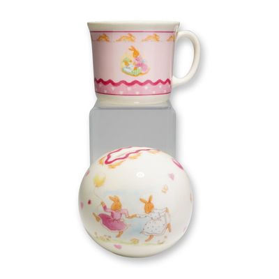 2pc Royal Doulton Bunnykins Sweet Hearts Mug and Money Bank