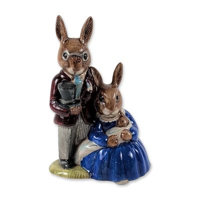 Royal Doulton Bunnykins Family Photograph Figurine DB1
