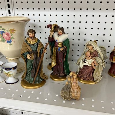 Sale Photo Thumbnail #165