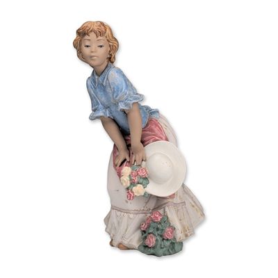 Lladro Gres Porcelain Sculpture, Maiden 01013506