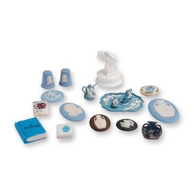 18pc Wedgwood Jasperware and Porcelain Miniature Items