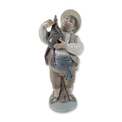 Lladro Porcelain Figurine, A Toast by Sancho 1005165
