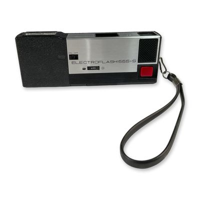 Continental Electroflash 555-S Camera with Case