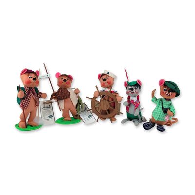 5pc Annalee Mobilitee Dolls Assortment of Five Themed Characters