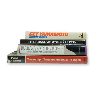 4-Piece Hardcover Book Group on War and A Biography