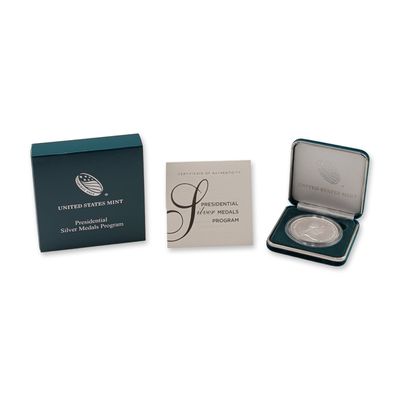 US Mint George Washington Presidential Silver Medal